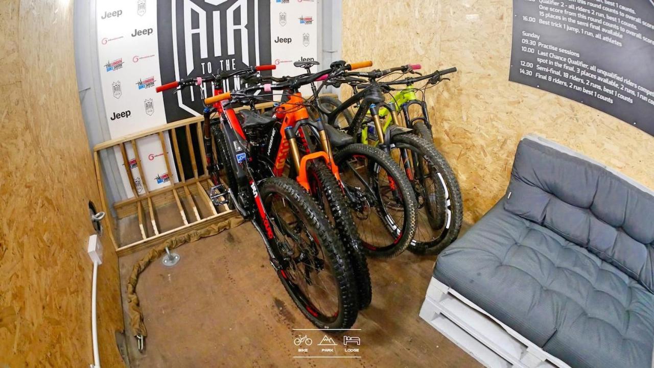 Bike Park Lodge #2 Merthyr Tydfil Esterno foto